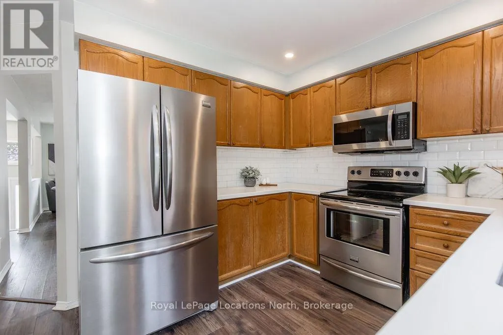 52 ROYAL BEECH DRIVE