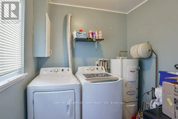 UNIT 27 - 1 PARADISE BOULEVARD S