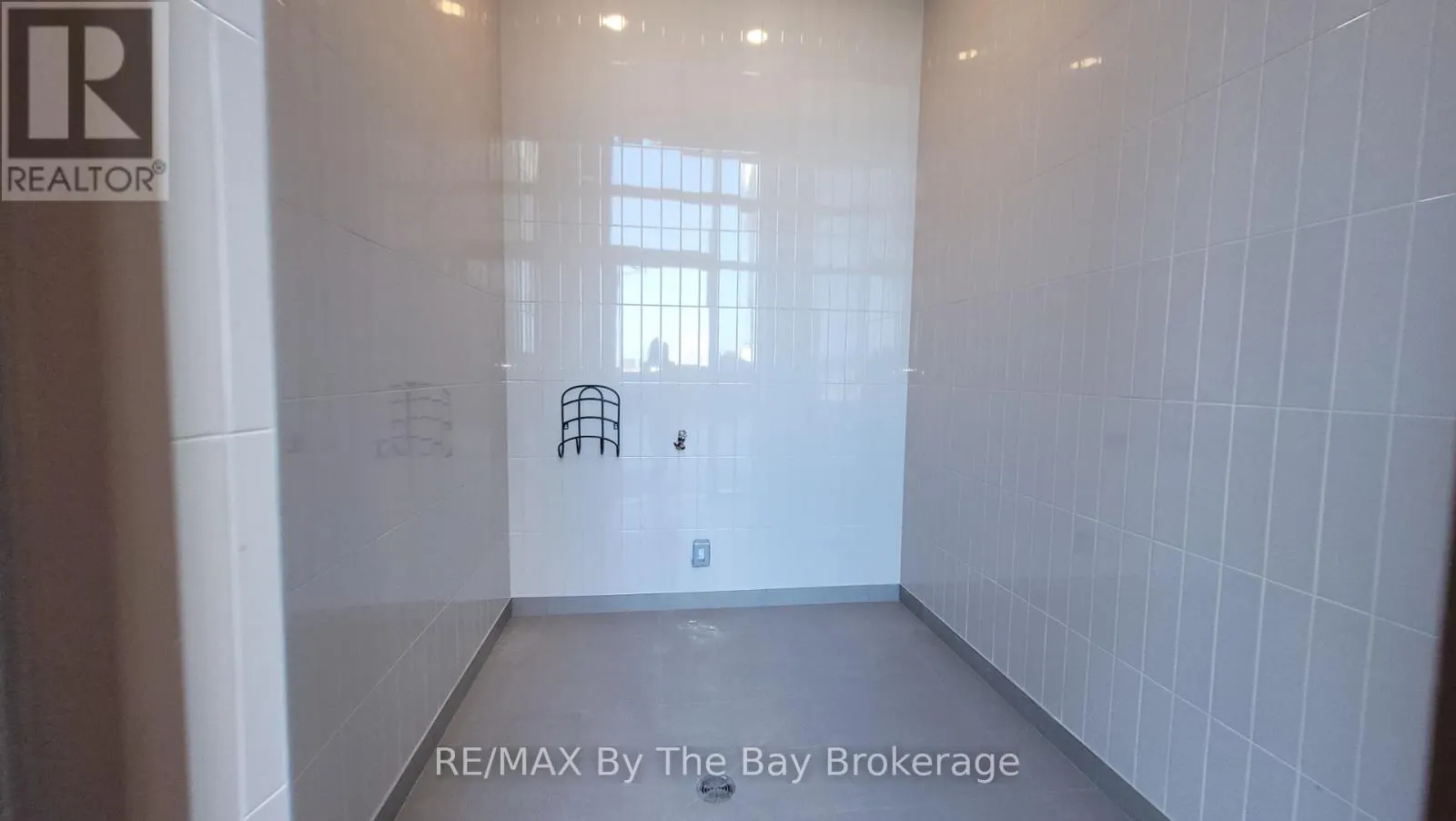 502 - 31 HURON STREET, #502