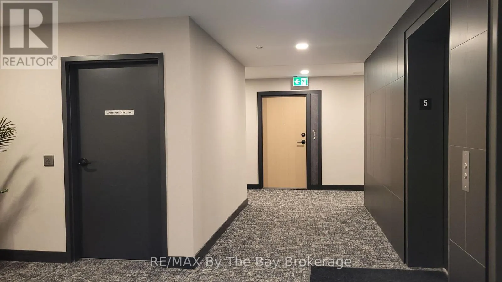 502 - 31 HURON STREET, #502