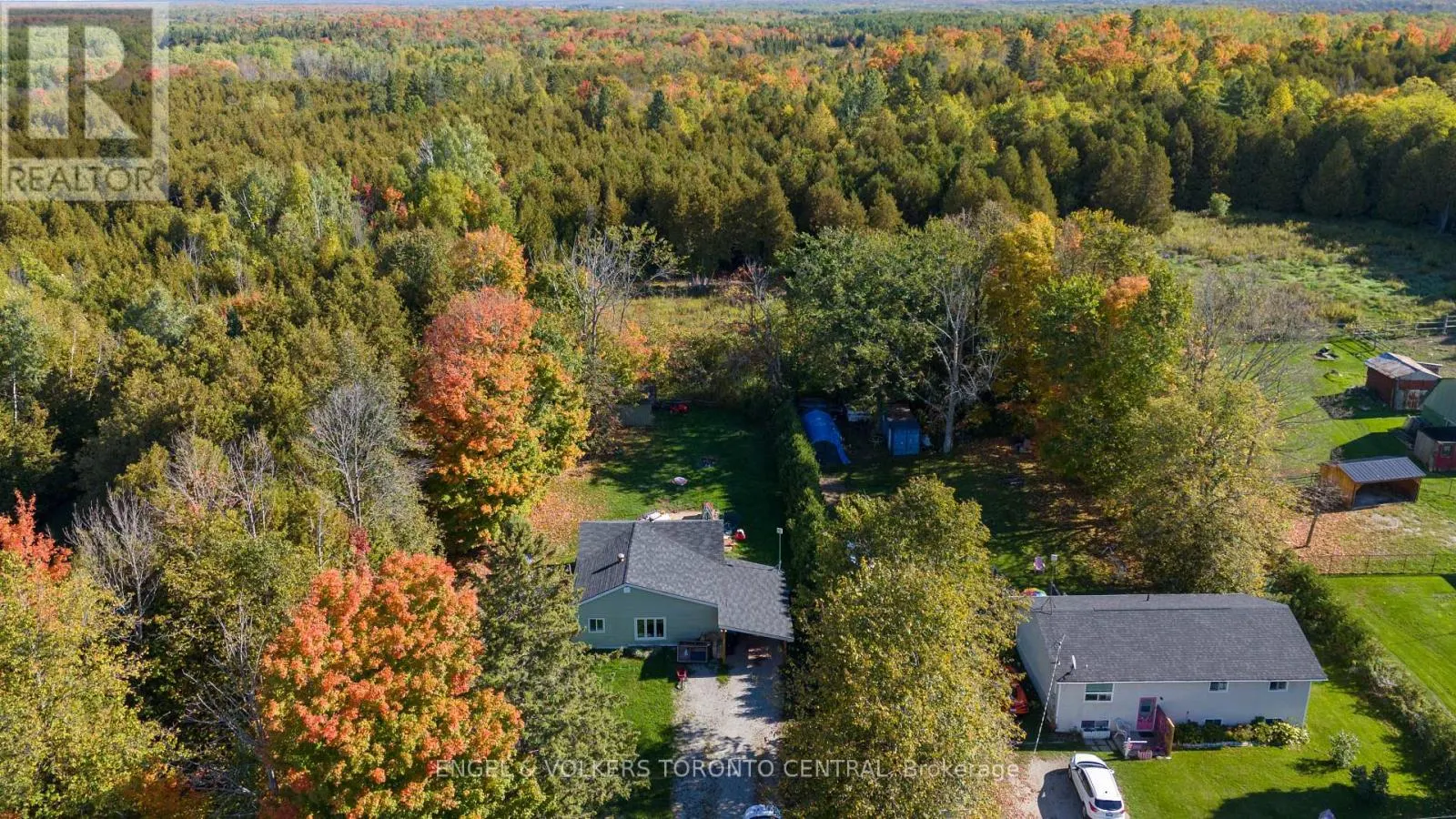 2165 TOWN LINE