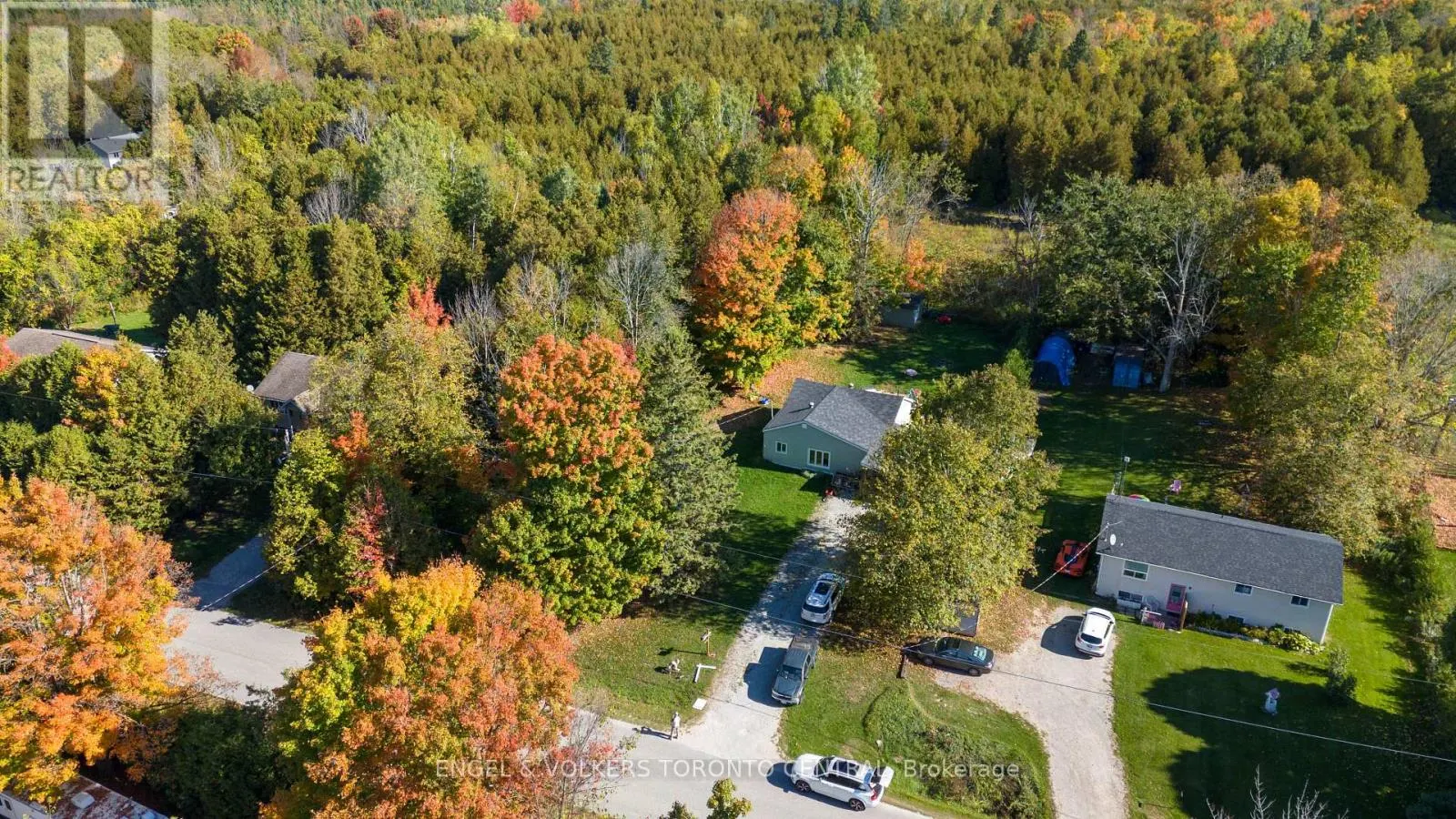2165 TOWN LINE
