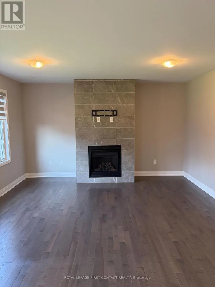 UPPER - 25 PADDINGTON GROVE
