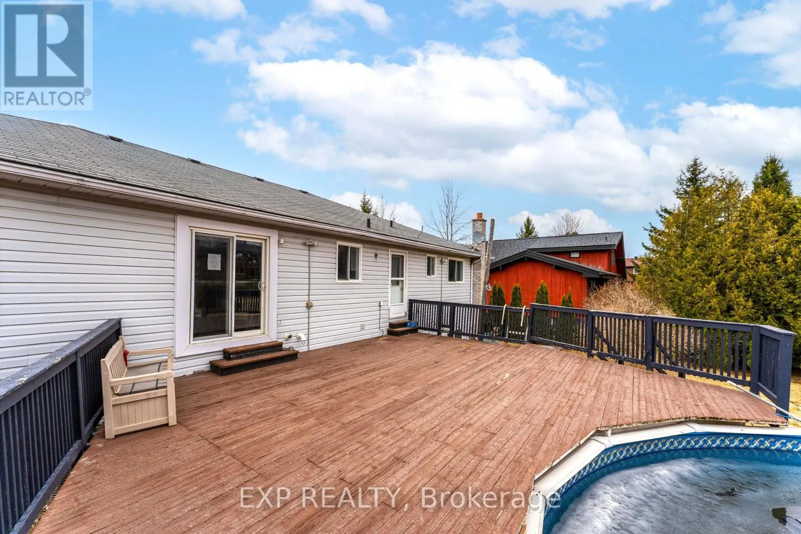 20 WASAGA SANDS DRIVE