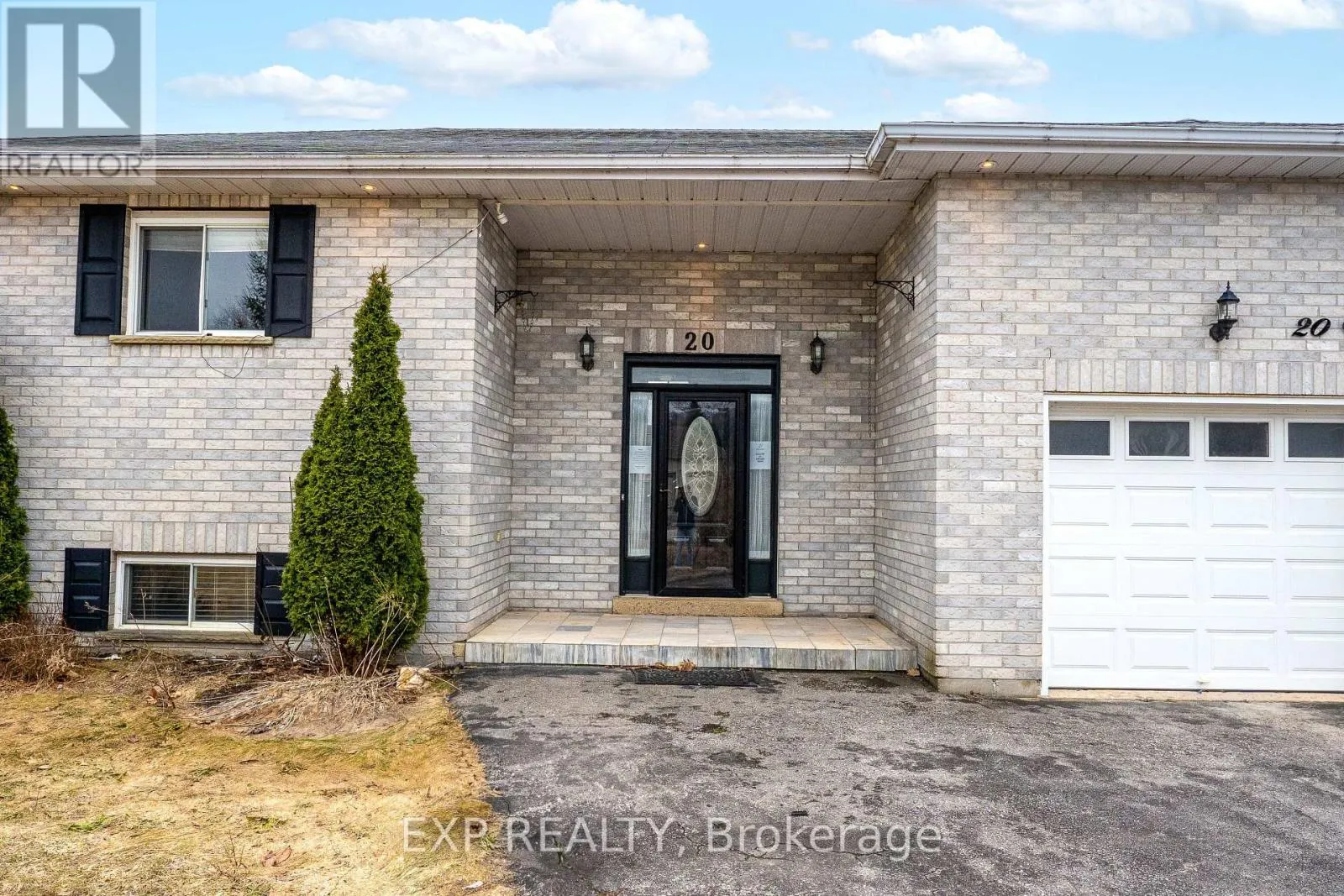 20 WASAGA SANDS DRIVE