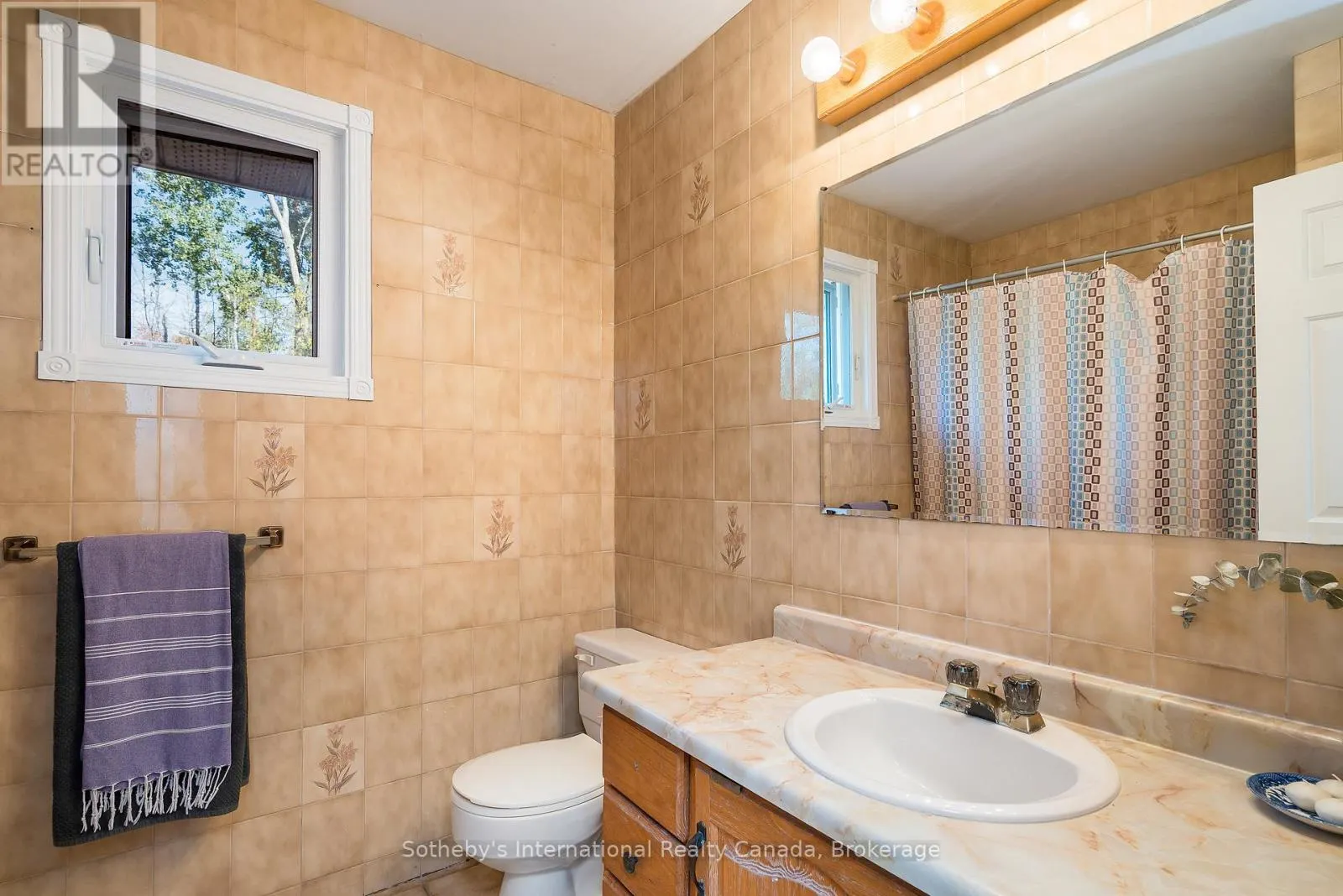 126 BRAMBEL ROAD