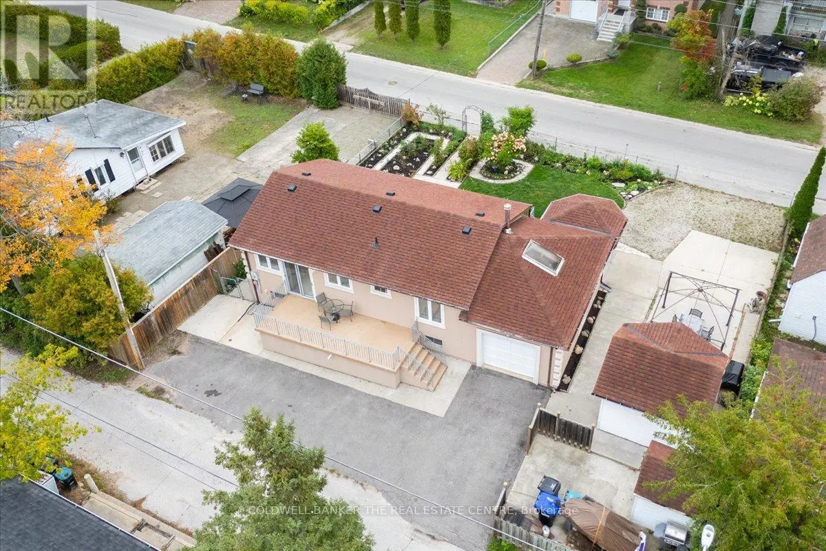 44 GLENWOOD DRIVE