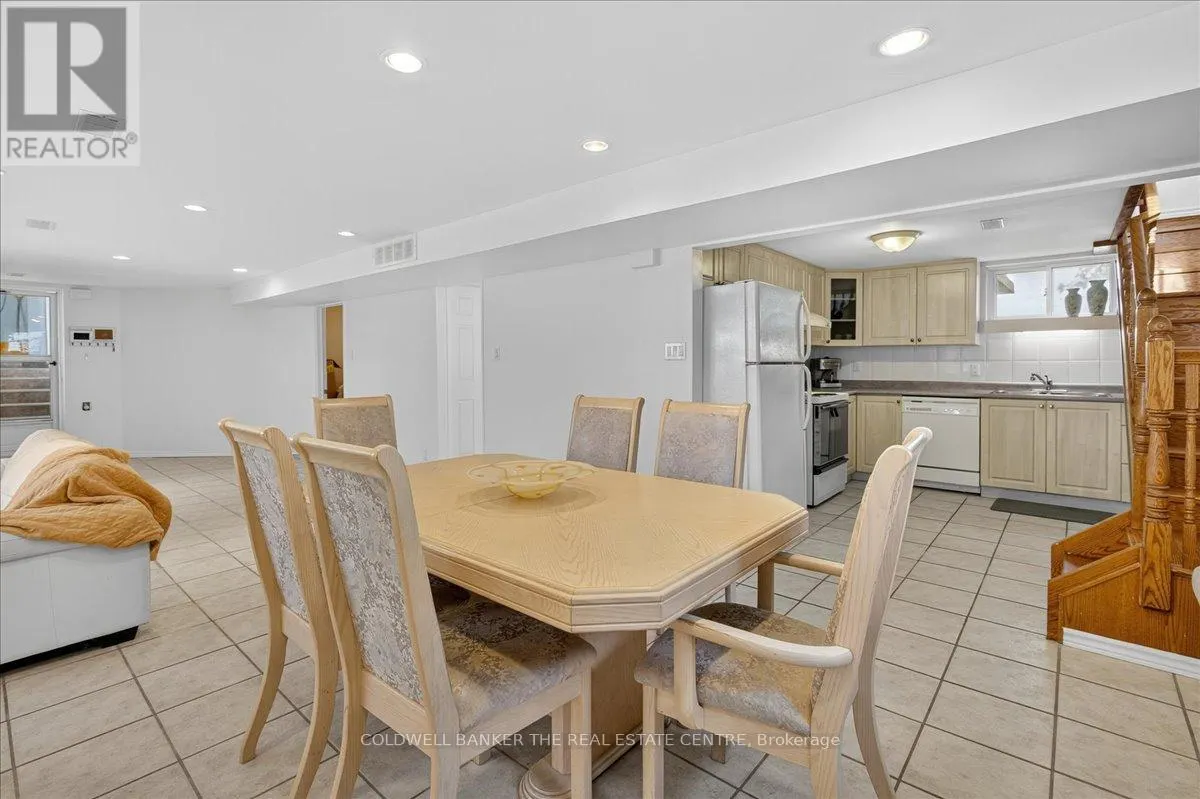 44 GLENWOOD DRIVE
