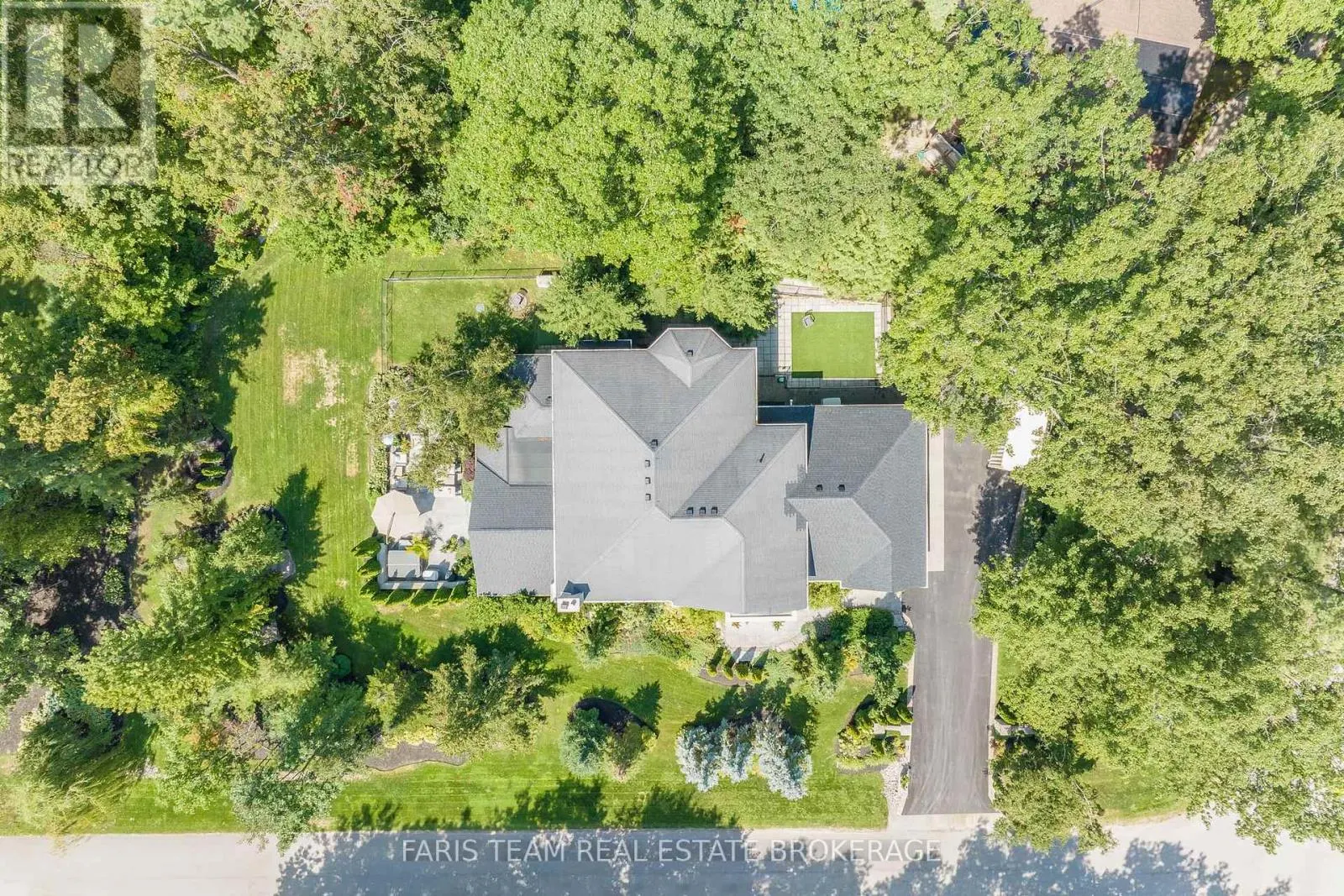 6 GEORGINA DRIVE