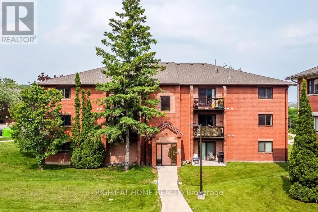 B6 - 179 EDGEHILL DRIVE