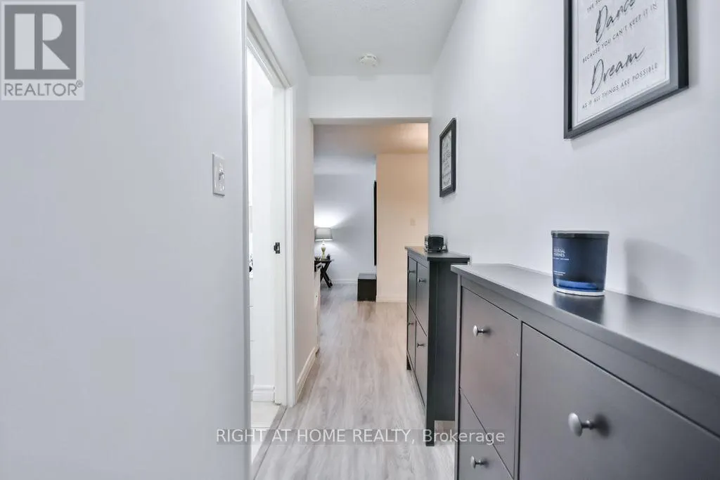 B6 - 179 EDGEHILL DRIVE