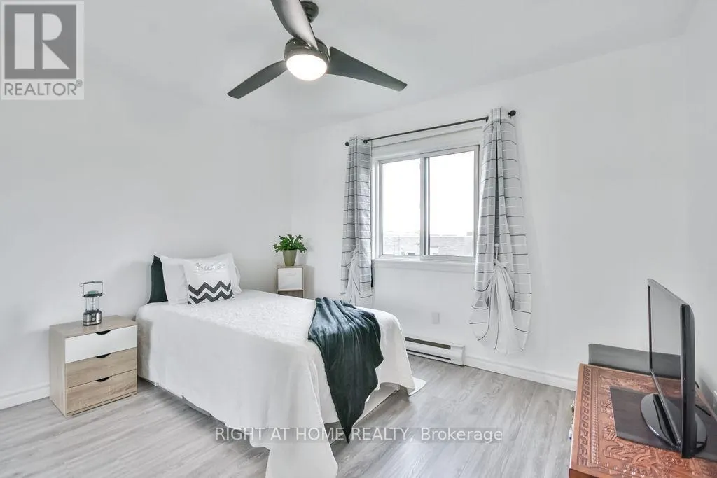 B6 - 179 EDGEHILL DRIVE