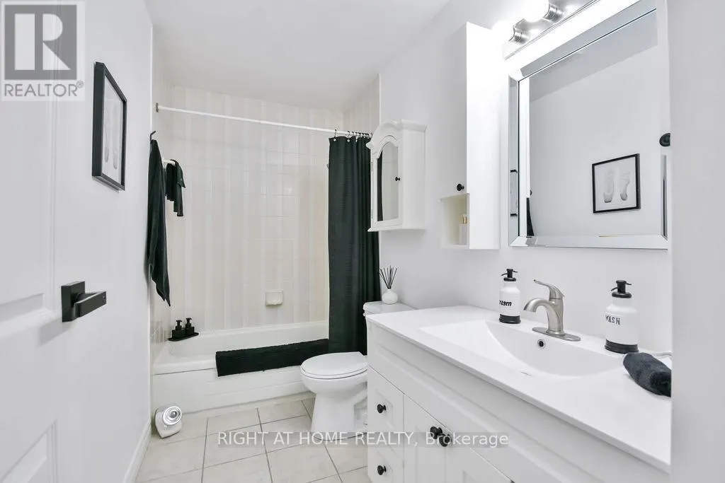 B6 - 179 EDGEHILL DRIVE