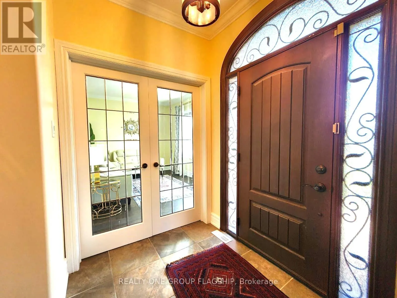 24 WENDAT TRAIL