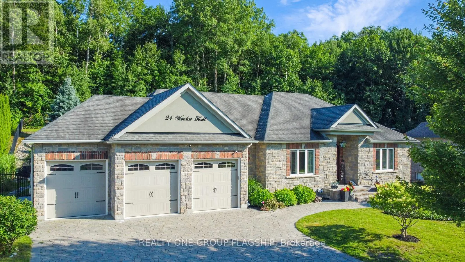 24 WENDAT TRAIL