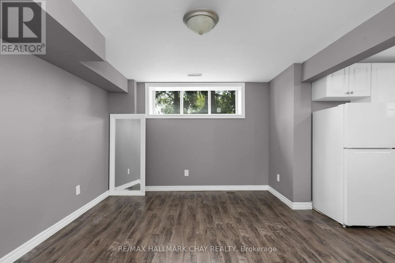 1, 2, 3 - 24 CHARLBROOK AVENUE