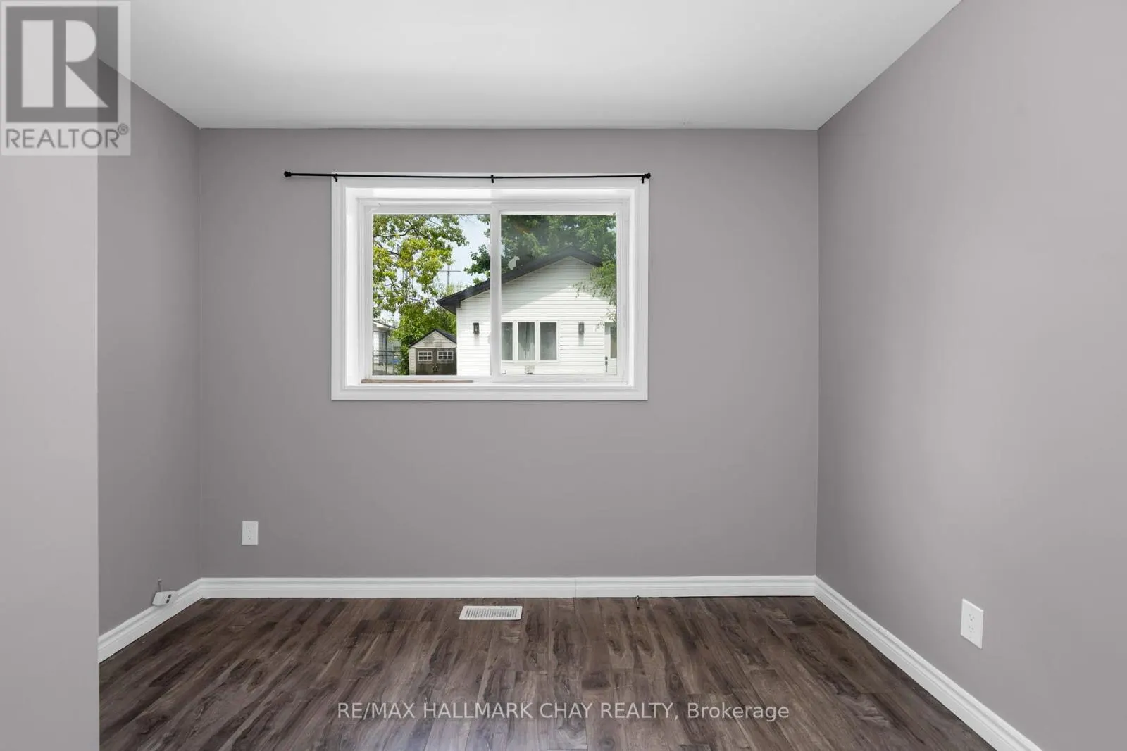 1, 2, 3 - 24 CHARLBROOK AVENUE