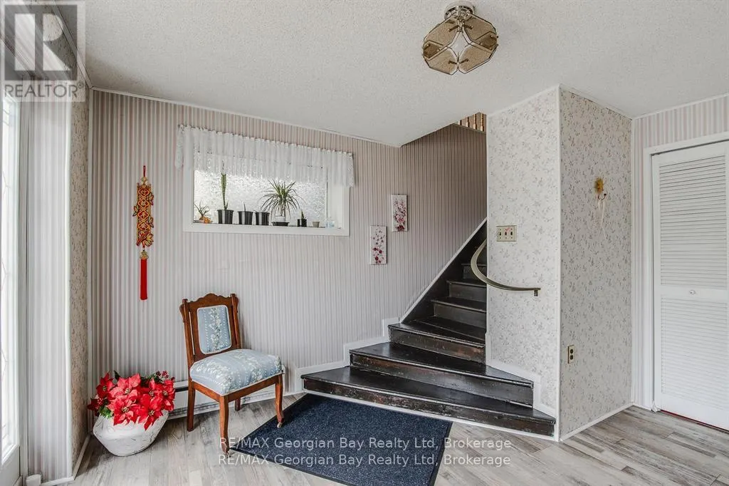 586 DOMINION AVENUE