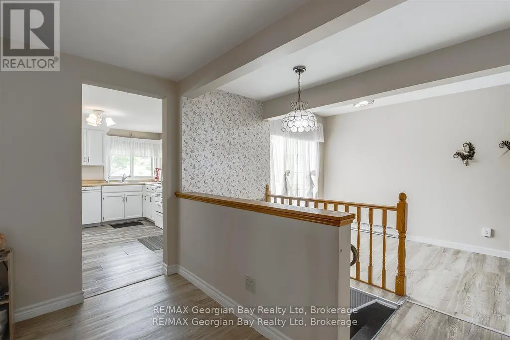 586 DOMINION AVENUE
