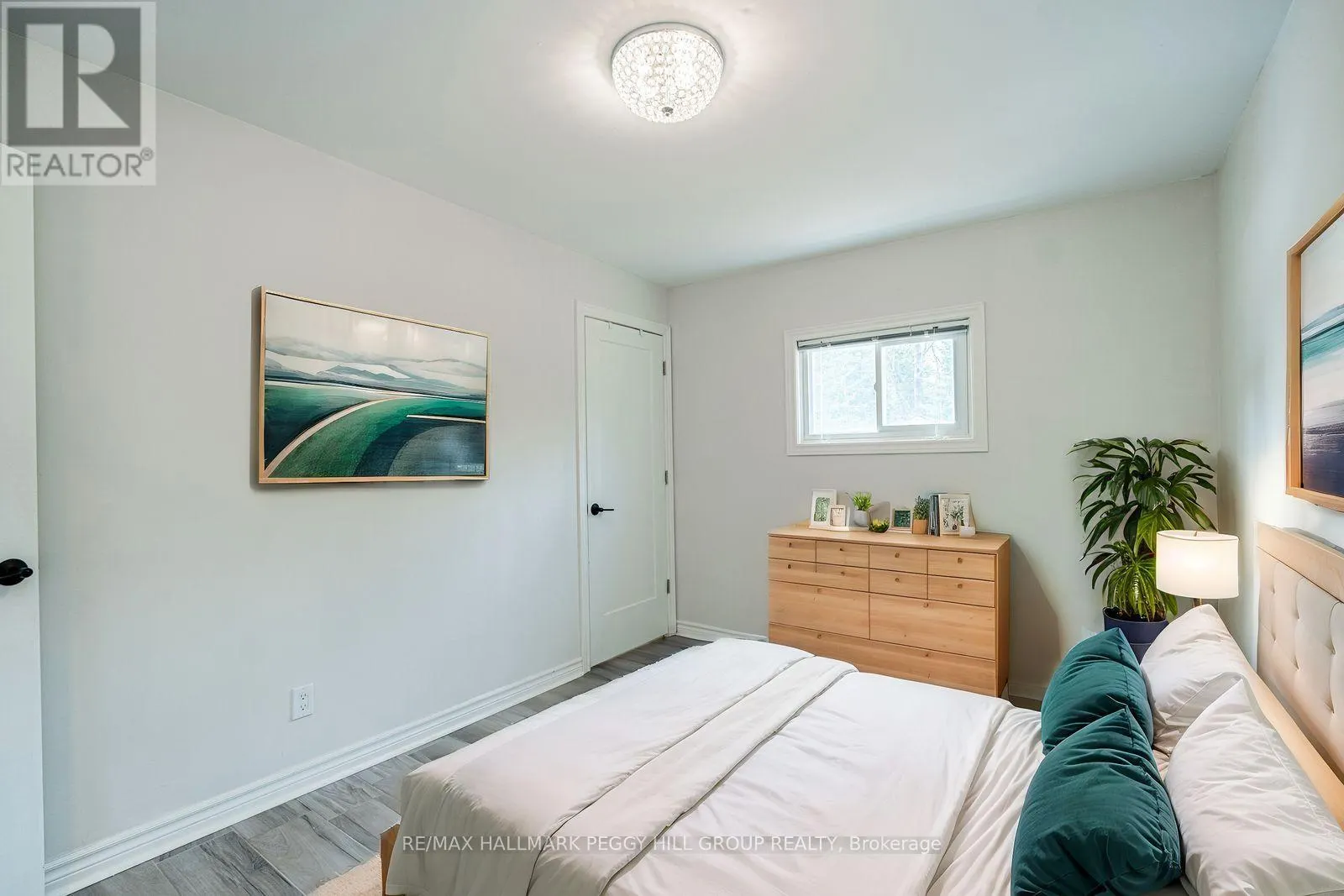 12 DOAN AVENUE