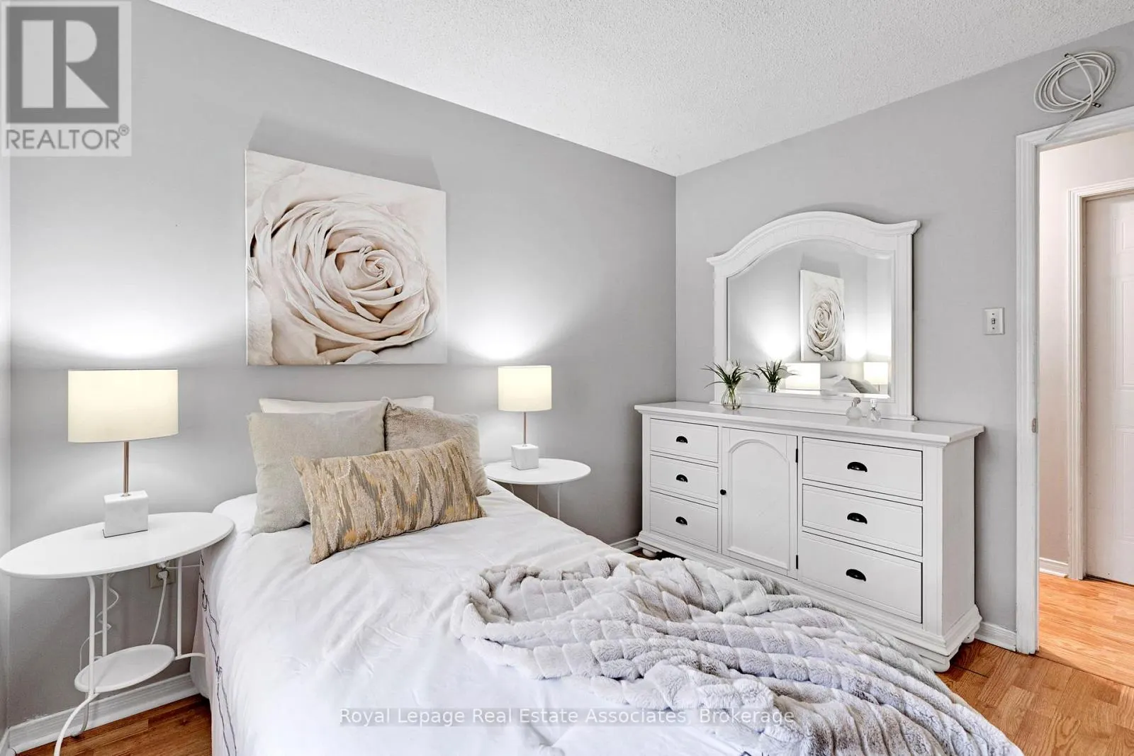 2 - 119 D'AMBROSIO DRIVE