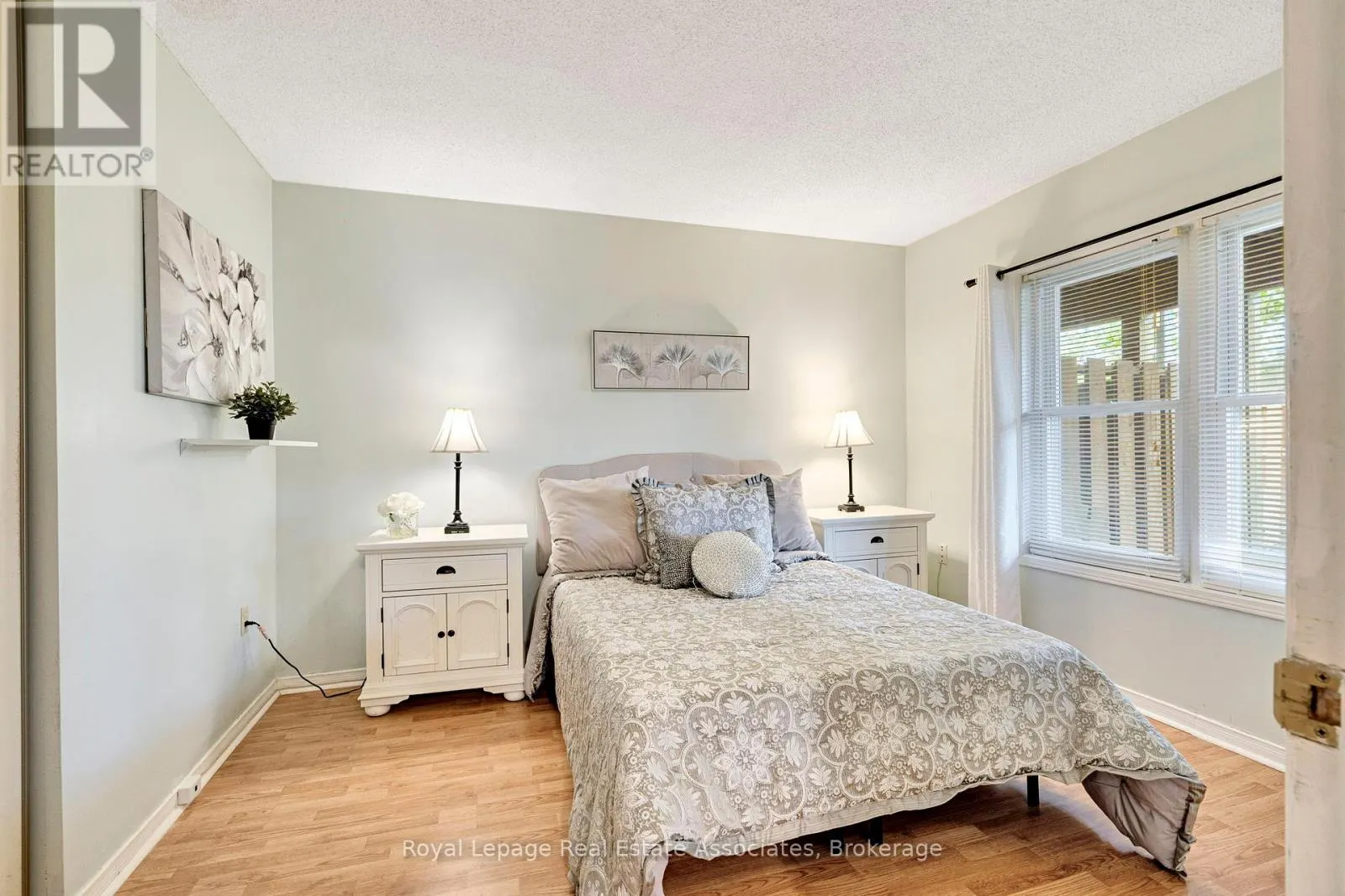 2 - 119 D'AMBROSIO DRIVE