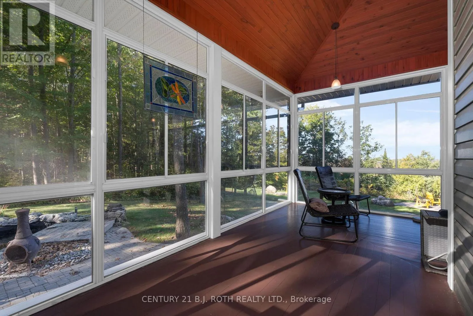 2710 PORTAGE TRAIL