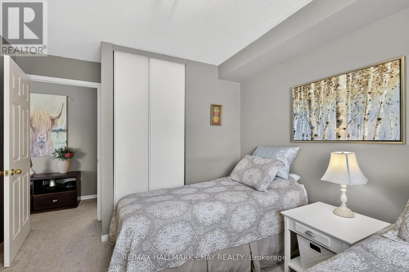 124 - 10 COULTER STREET