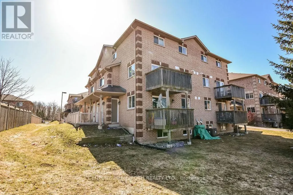 2 - 87 GOODWIN DRIVE
