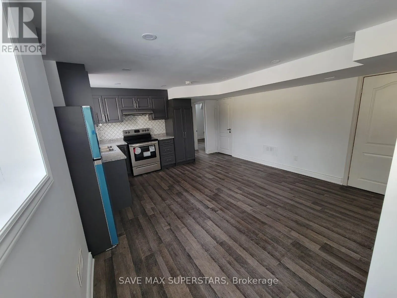 LOWER - 32 WESTMINSTER CIRCLE