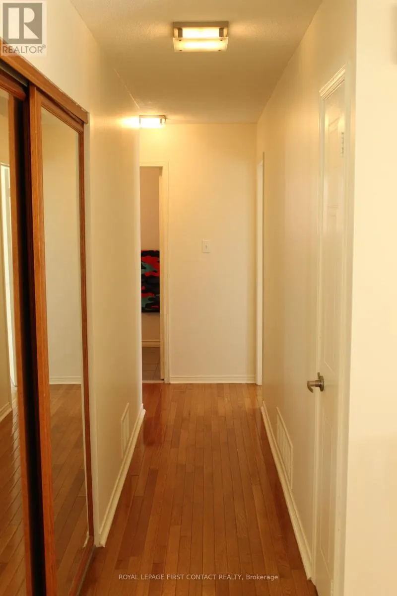 14 FAIRWAY CRESCENT
