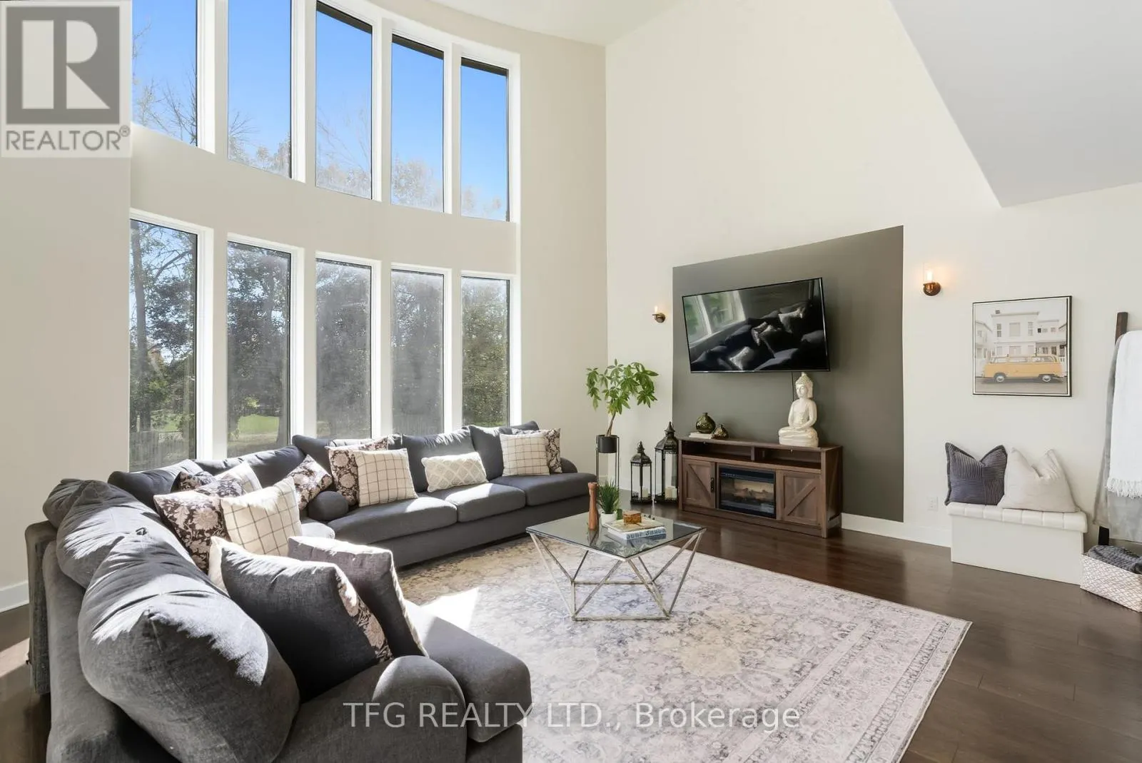 165 BAYSHORE DRIVE
