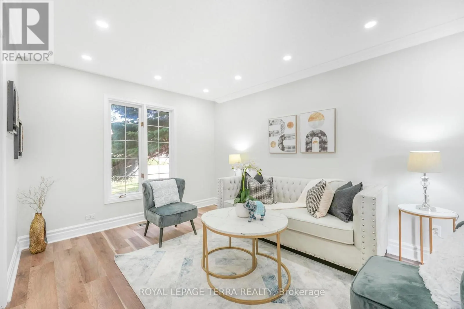 67 LIVINGSTONE STREET W