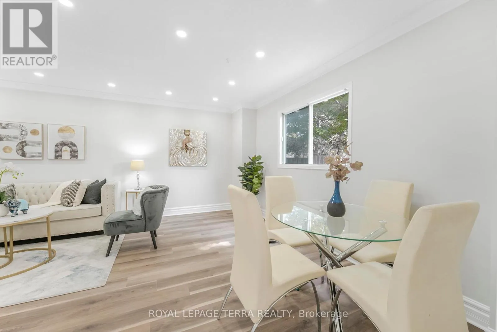 67 LIVINGSTONE STREET W