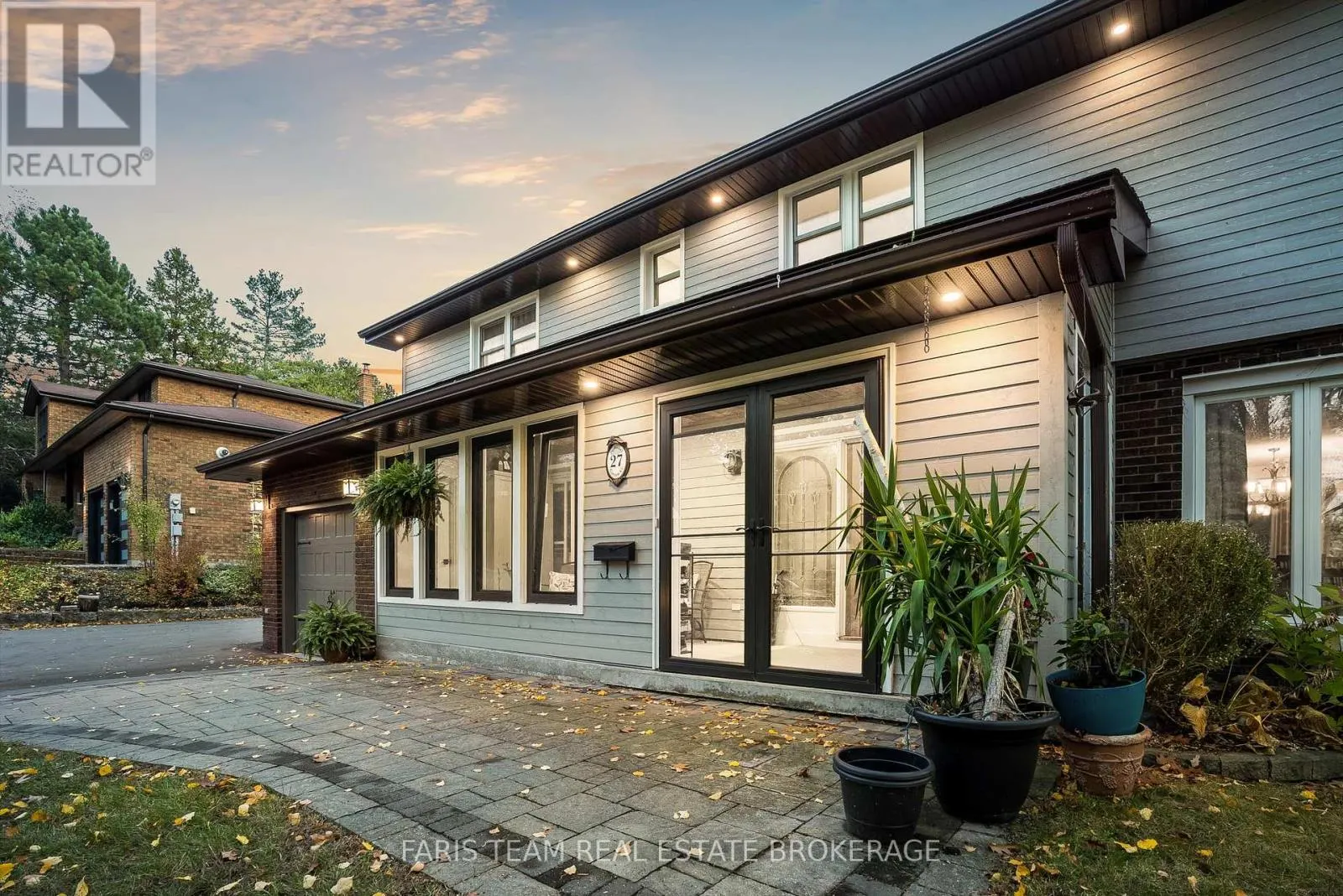 27 GARRETT CRESCENT