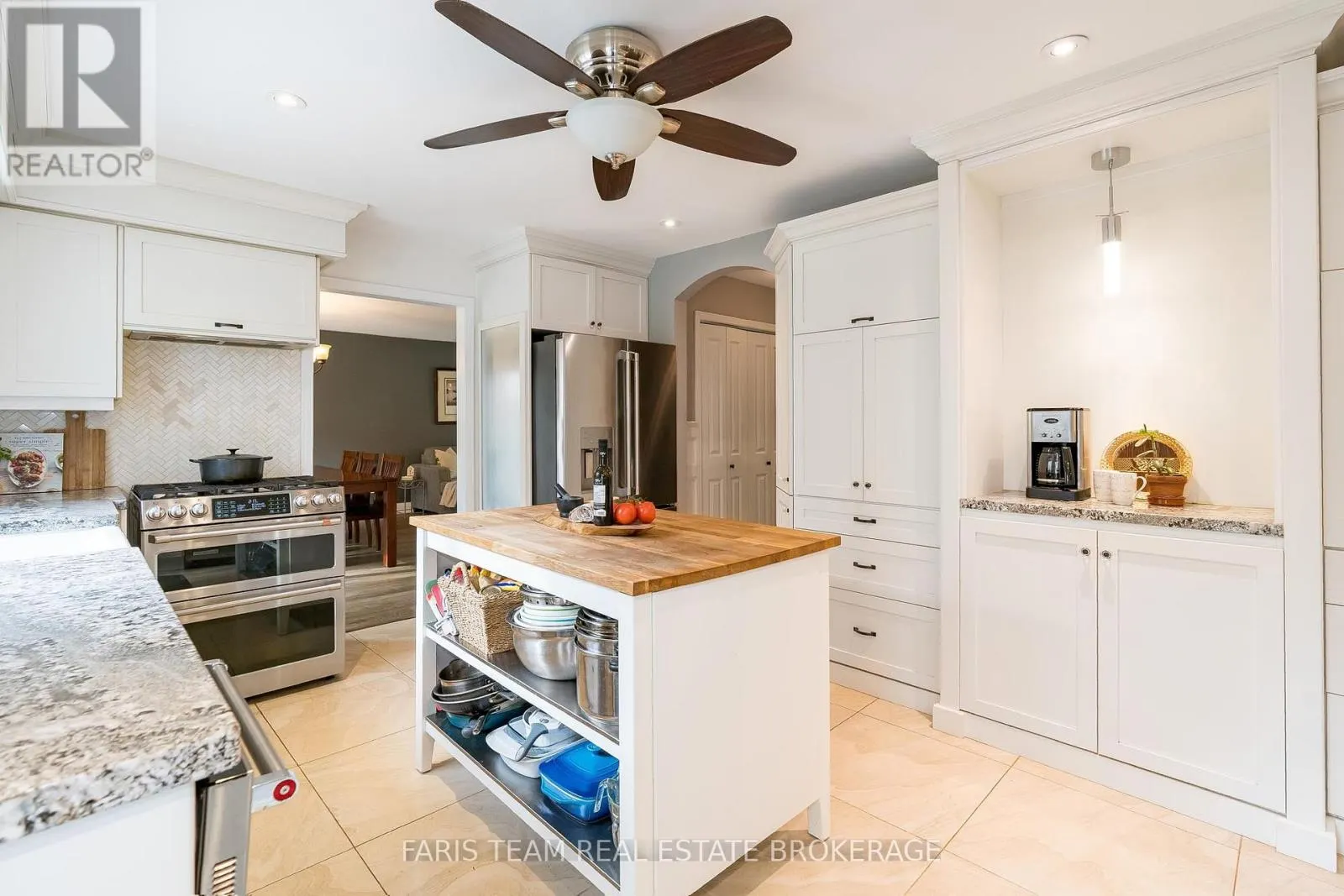 27 GARRETT CRESCENT