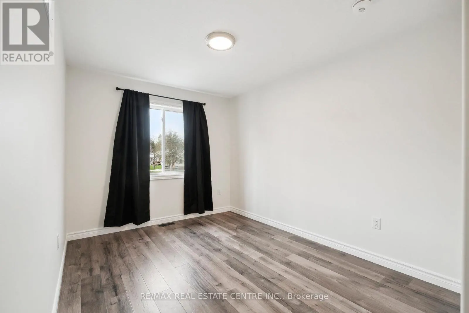 144 MEMORIAL AVENUE
