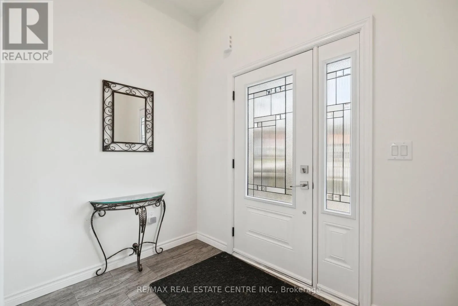 144 MEMORIAL AVENUE