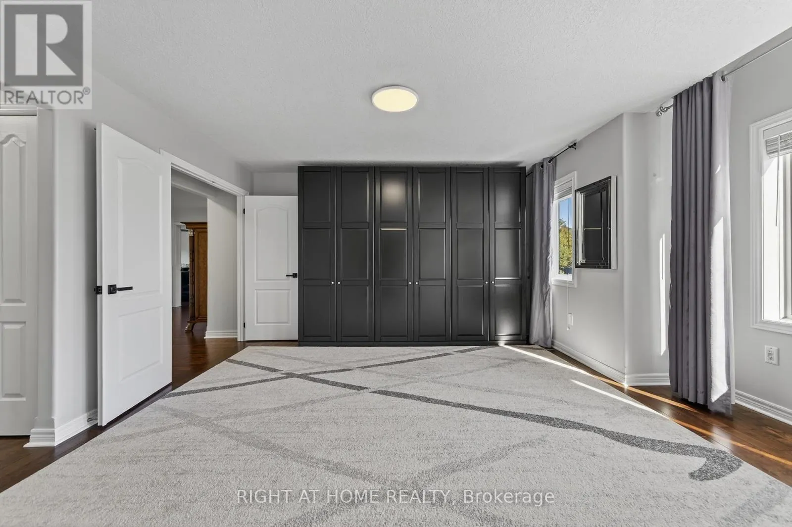 72 BIRKHALL PLACE