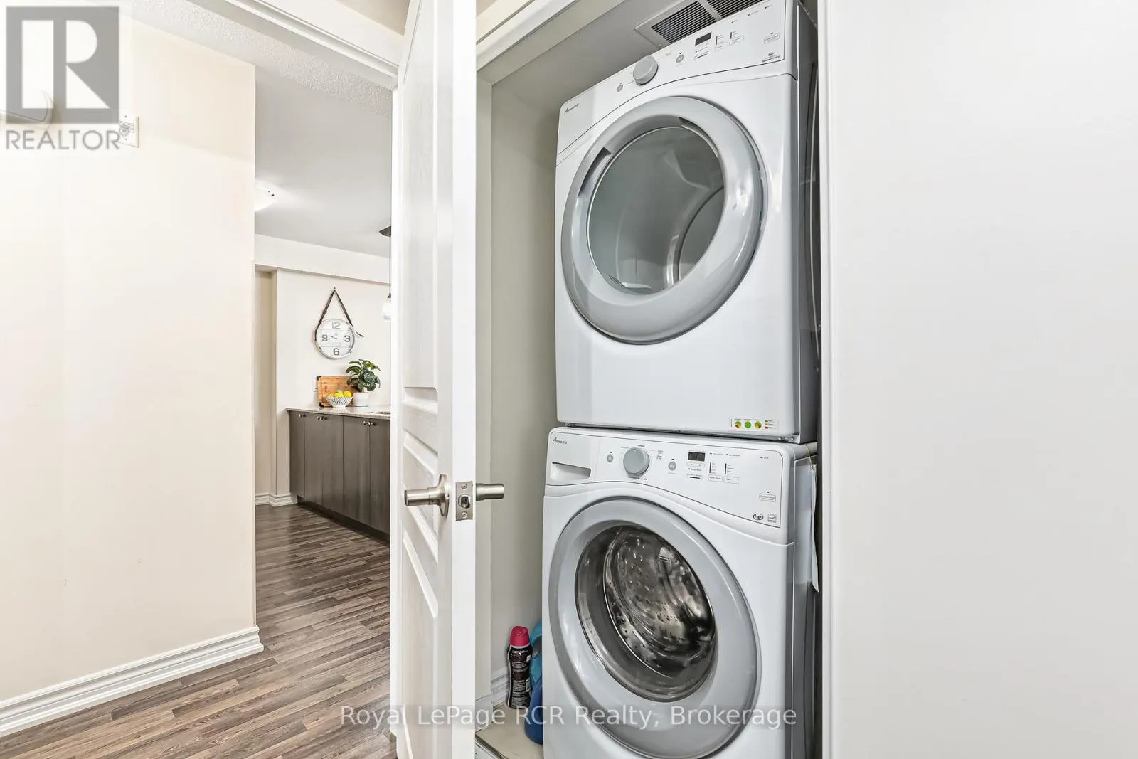 205 - 2 COVE COURT, #205