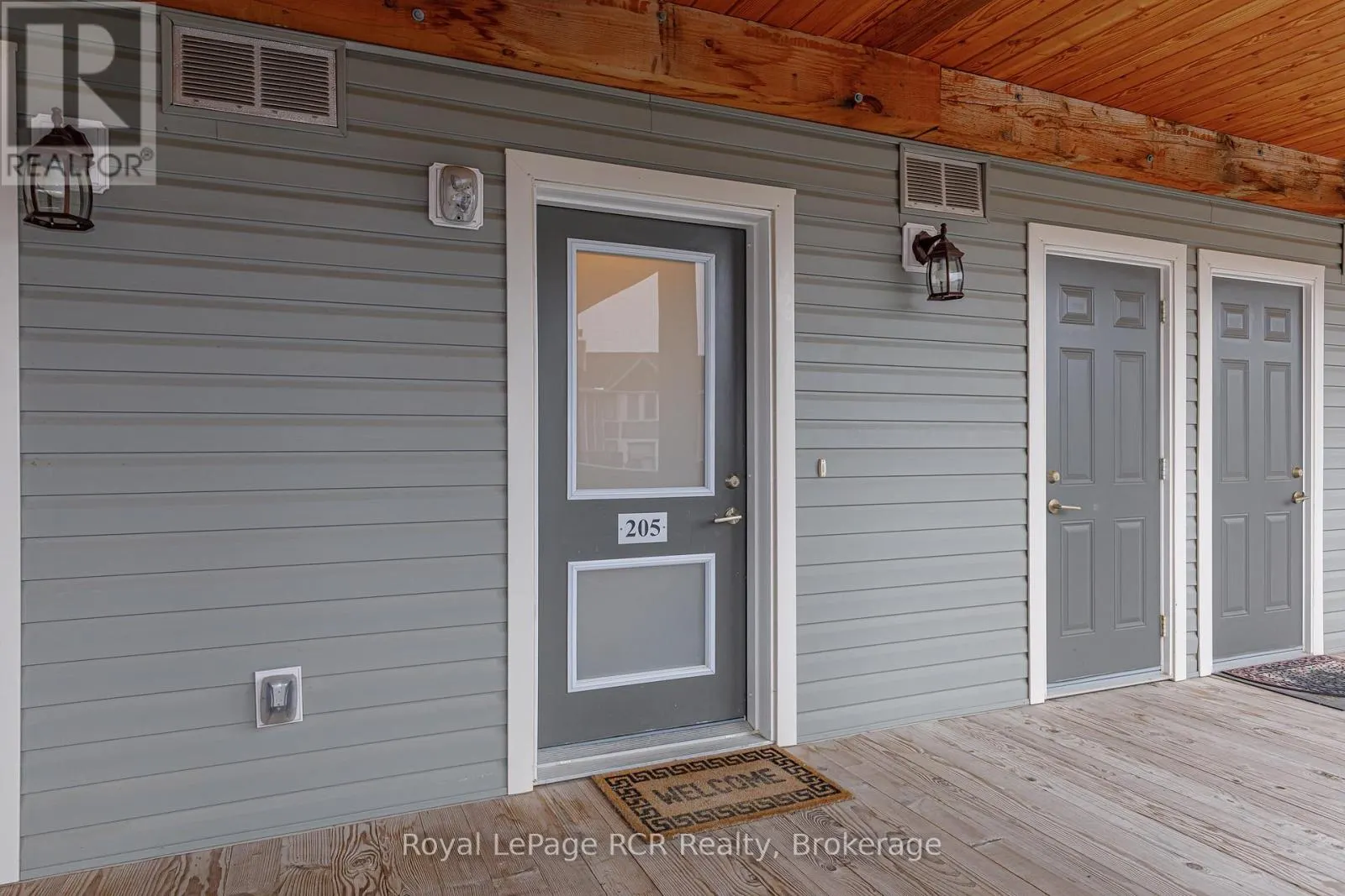 205 - 2 COVE COURT, #205