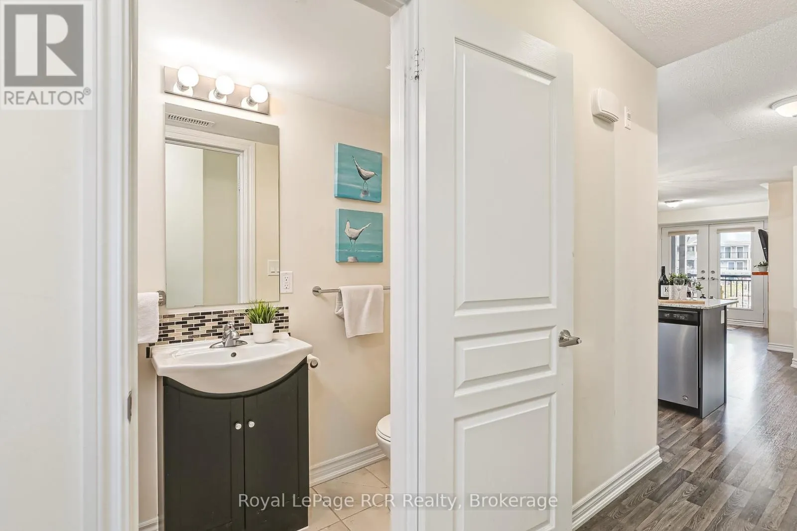 205 - 2 COVE COURT, #205