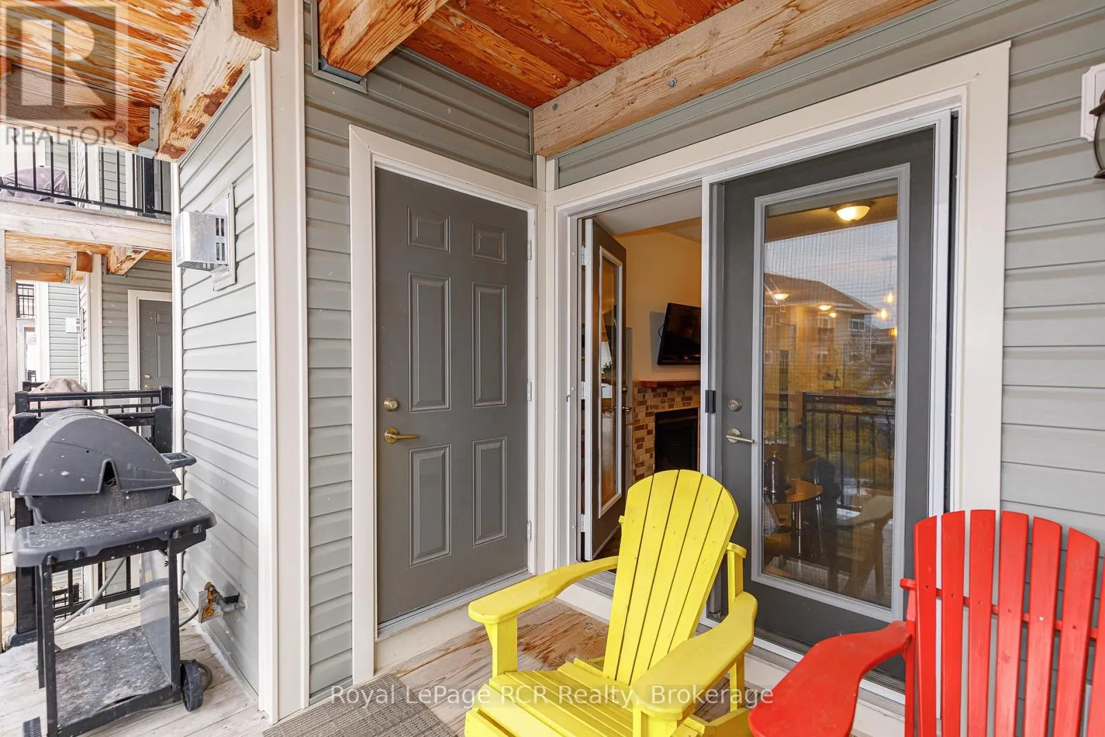 205 - 2 COVE COURT, #205