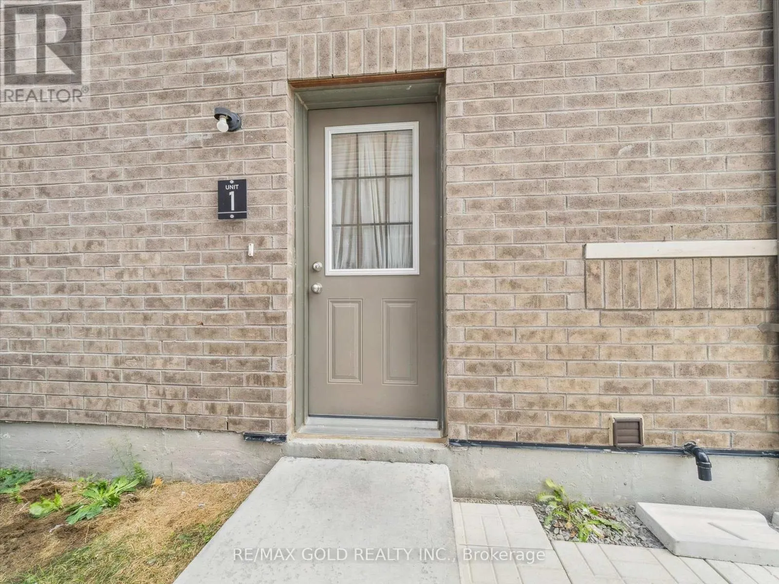 BSMT - 6 BANNISTER ROAD
