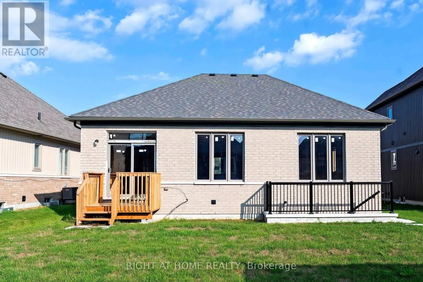 265 WILCOX DRIVE