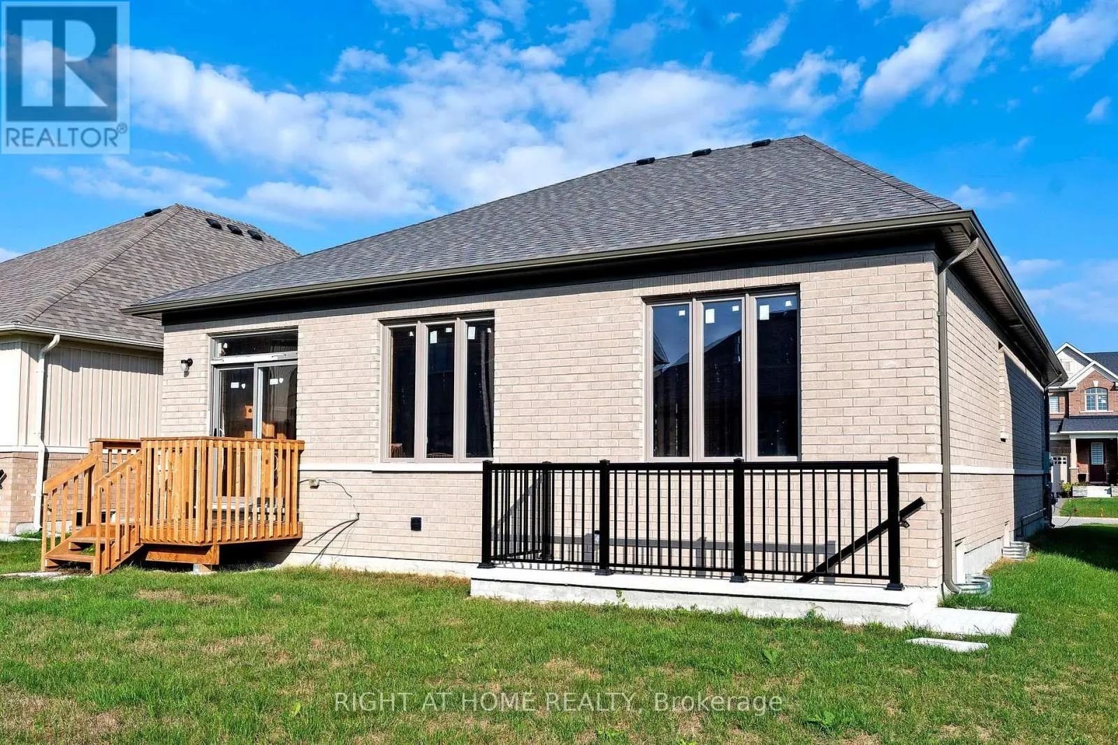 265 WILCOX DRIVE