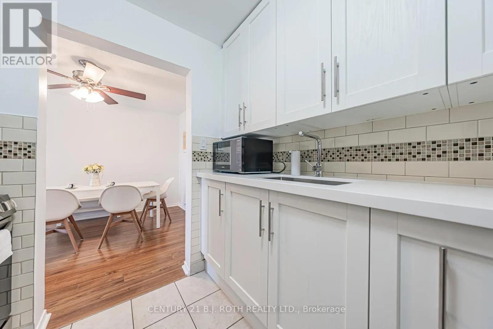 G10 - 147 EDGEHILL DRIVE