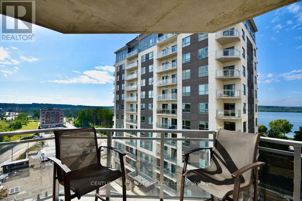 818 - 58 LAKESIDE TERRACE