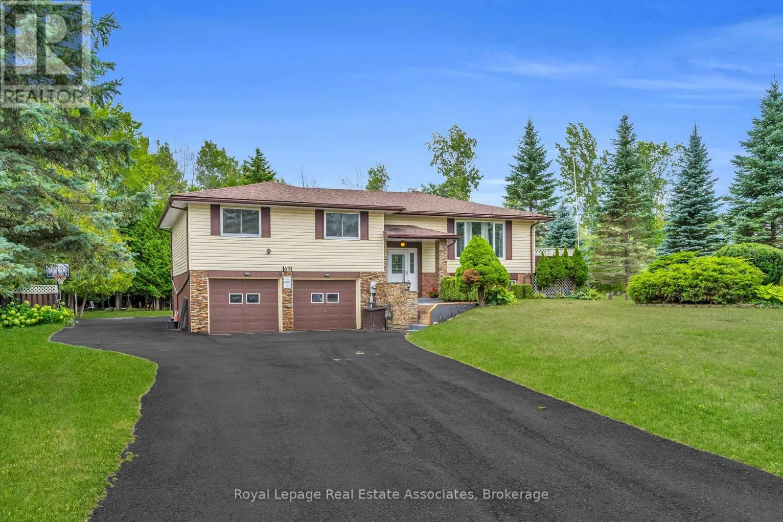 69 GEORGE AVENUE