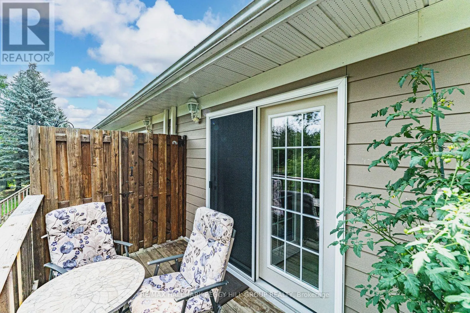 7 - 222 STEEL STREET